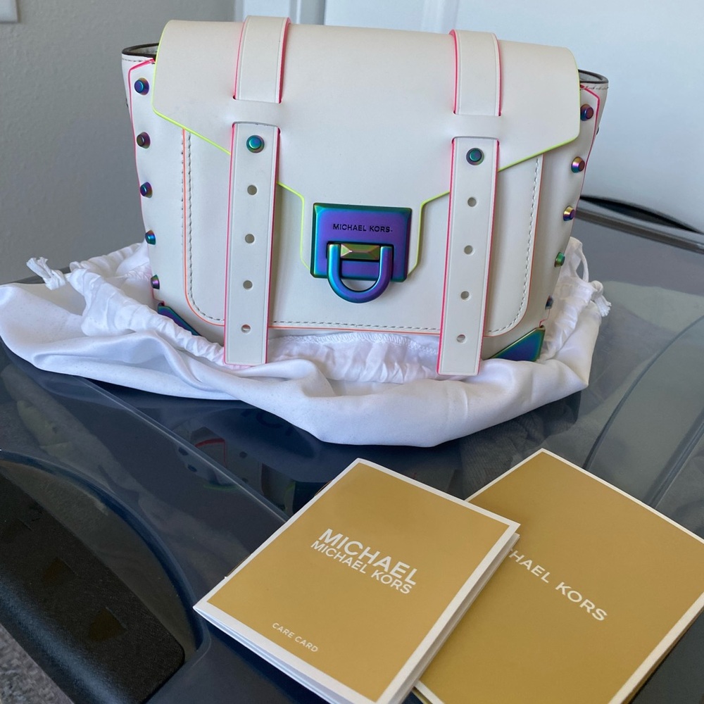 Michael kors handbag